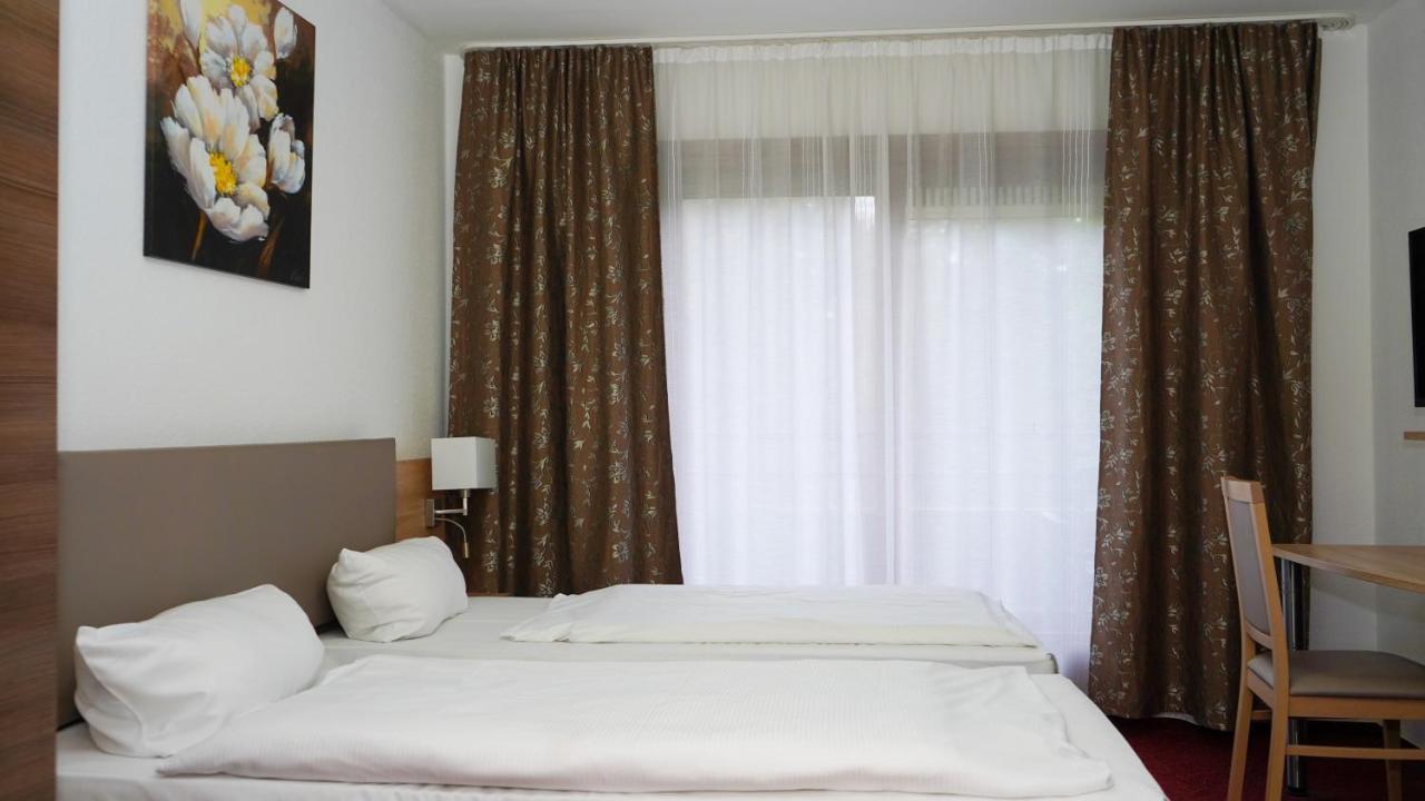 Itm Hotel Deutsches Haus Hambourg Extérieur photo